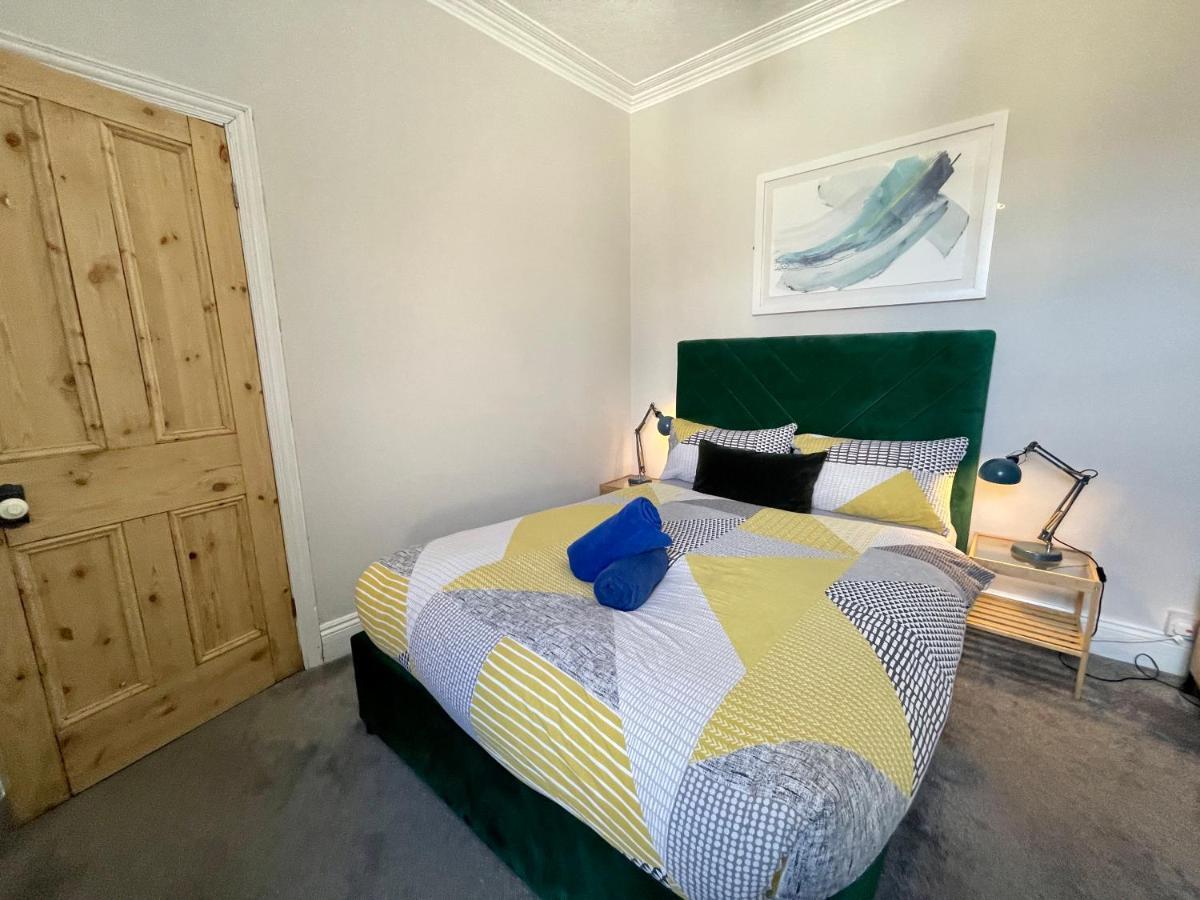 קארדיף Edwardian City Centre House For Big Groups, Offroad Parking & Hot Tub! מראה חיצוני תמונה